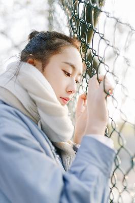 妻子在厨房被三个男人欺负的后果